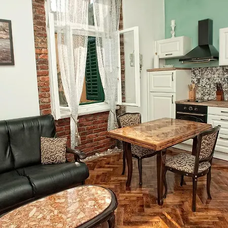 Nostalgie 오파티아