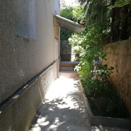 Nostalgie Apartman *